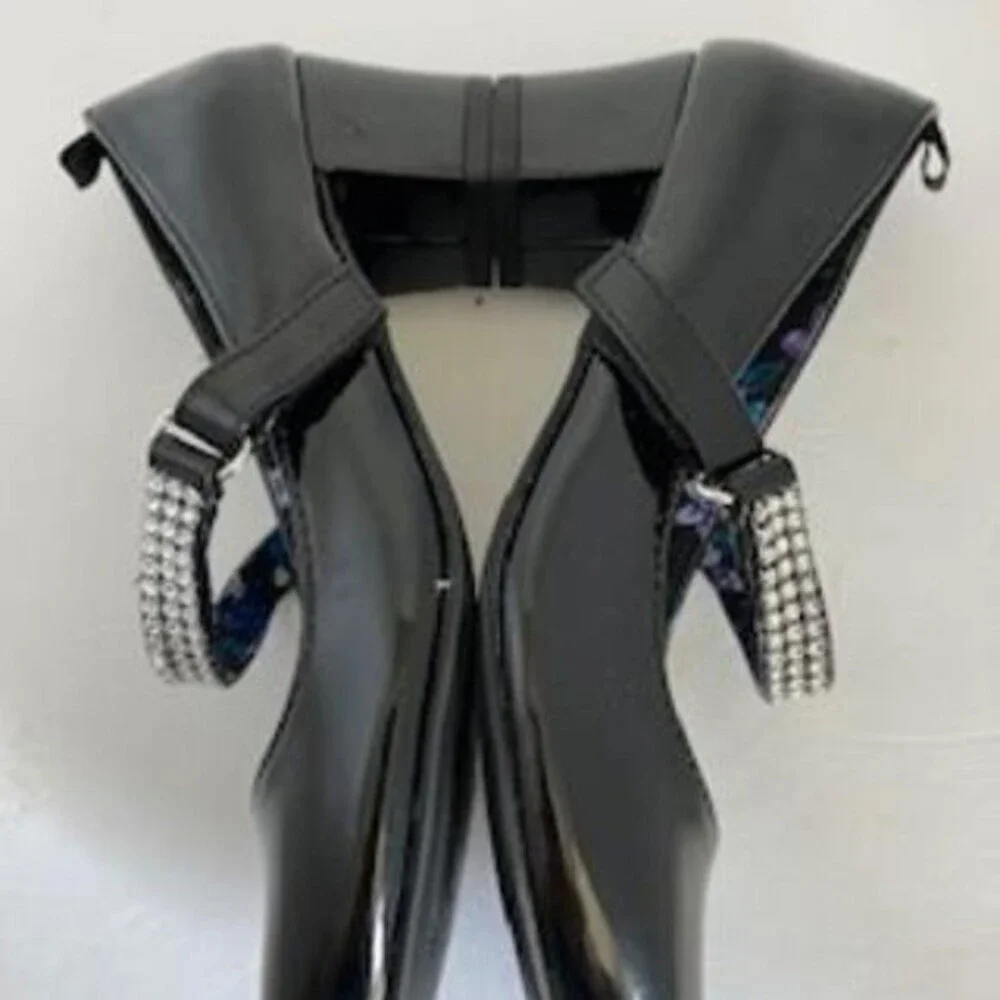 George Girls sz 2 Patent Leather & Rhinestone Low Heel Mary Jane Formal Shoes